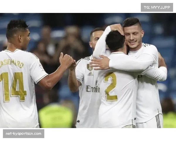 费耶诺德进攻多点开花 难以针对性布防